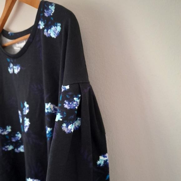 ● Liz Claiborne | 100% Cotton Sweater Shirt - Picture 4 of 11